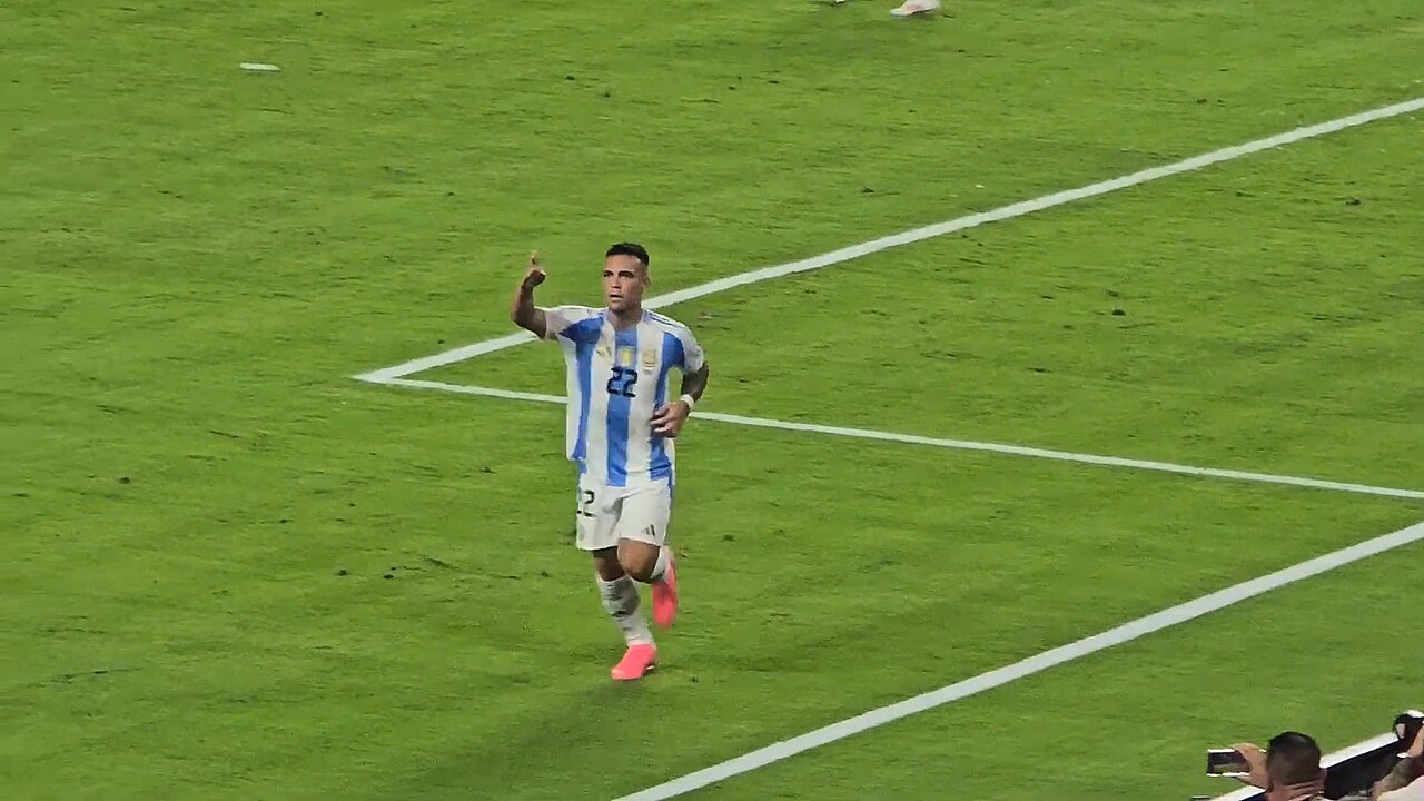 Lautaro Martínez