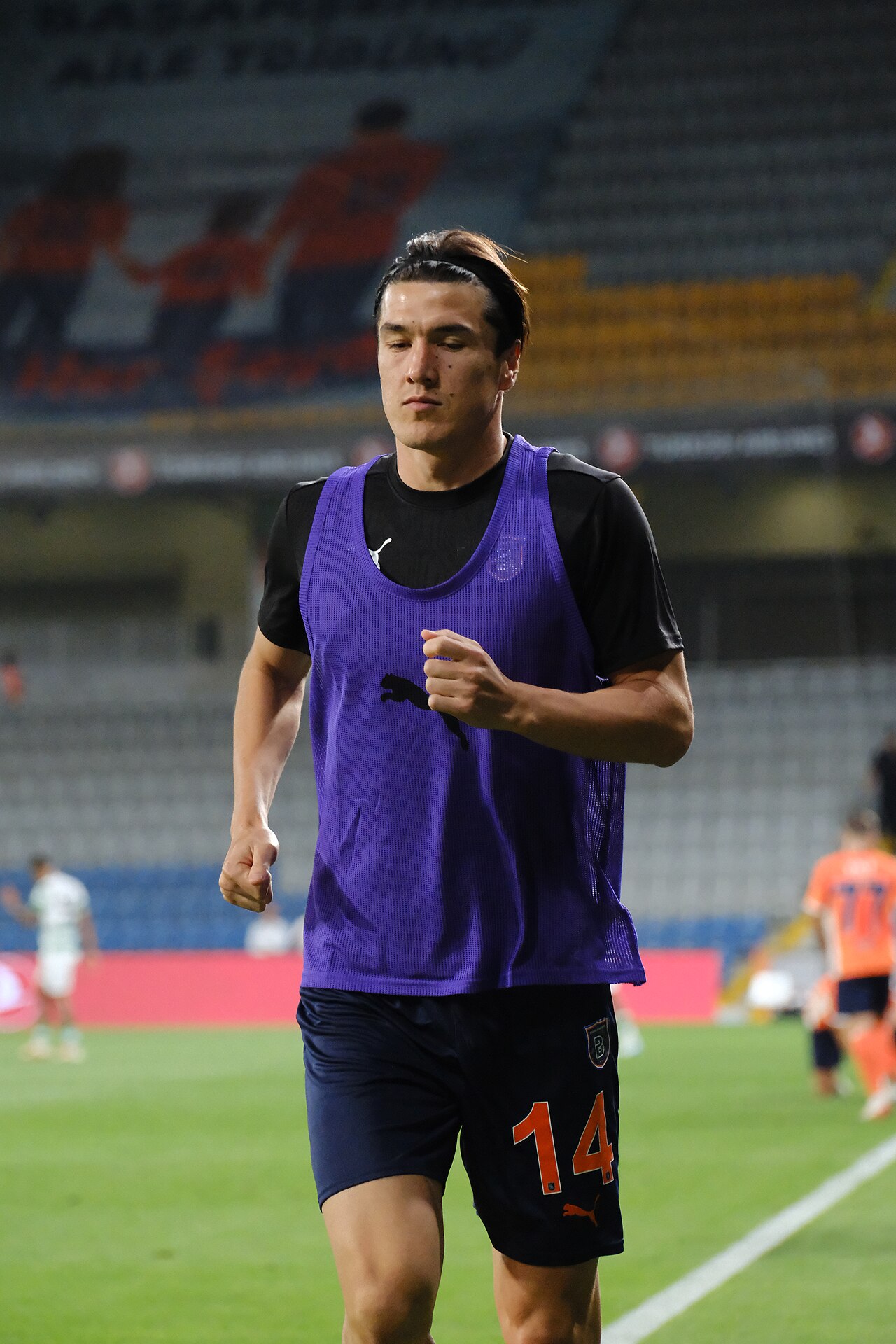Eldor Shomurodov