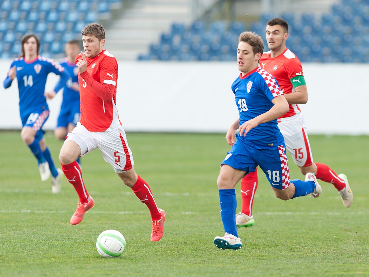 Nikola Vlašić