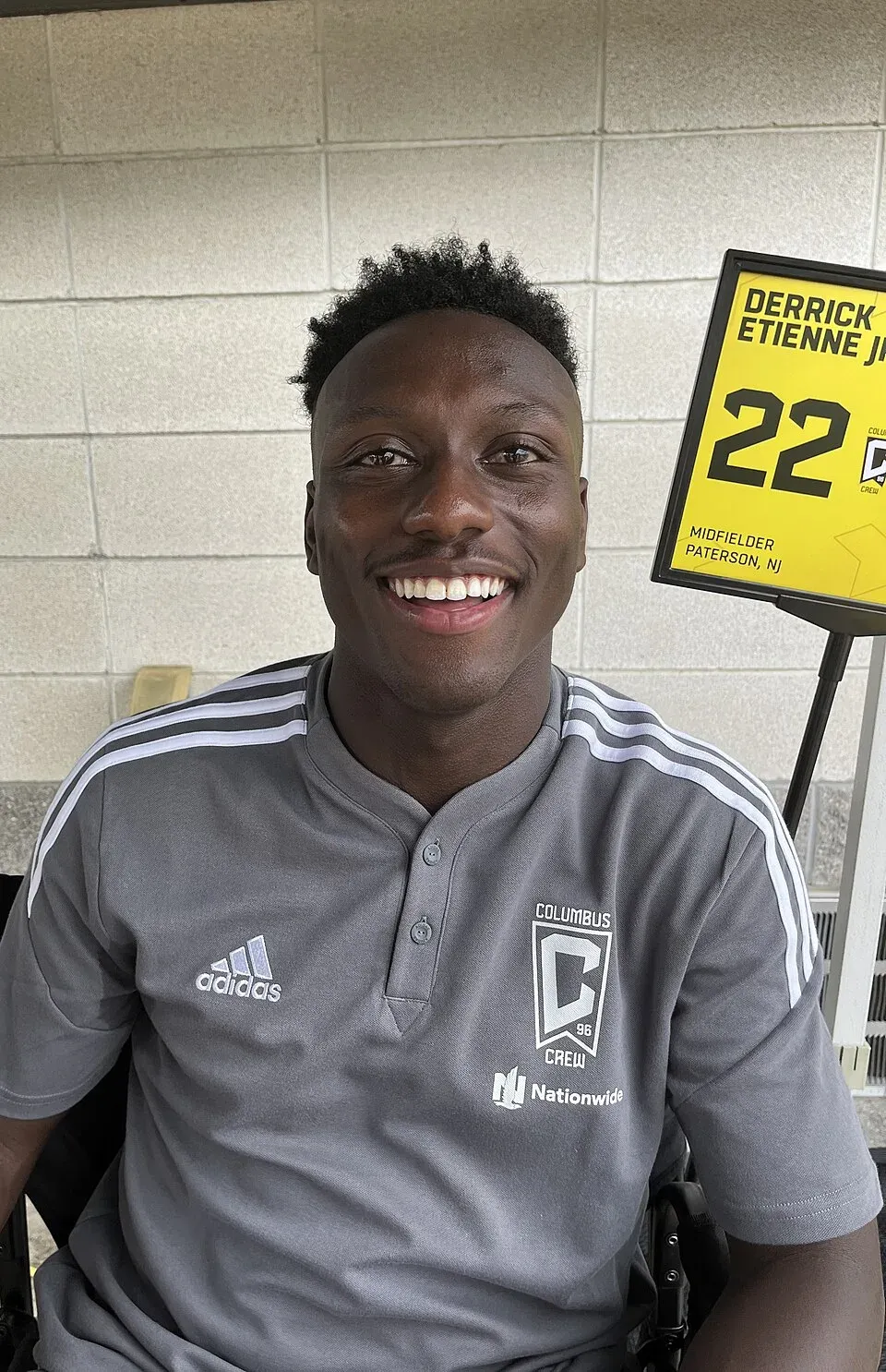 Derrick Etienne Jr.