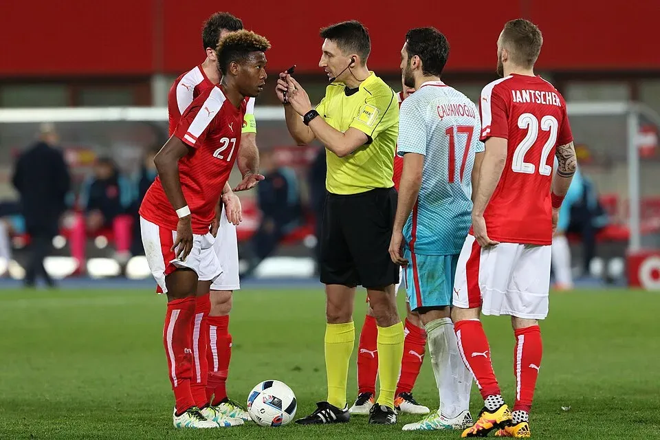 Hakan Çalhanoğlu