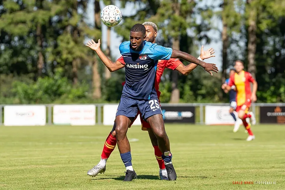 Riechedly Bazoer