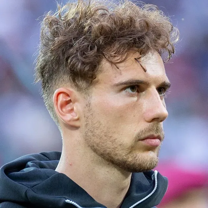 莱昂·戈雷茨卡 L. Goretzka 1