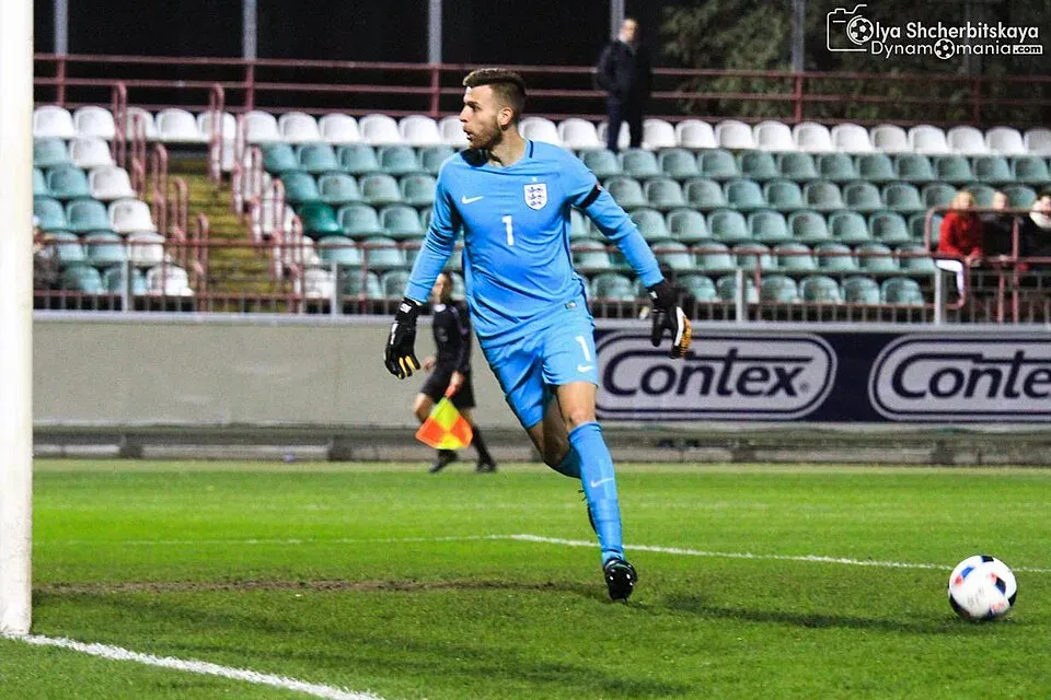Angus Gunn