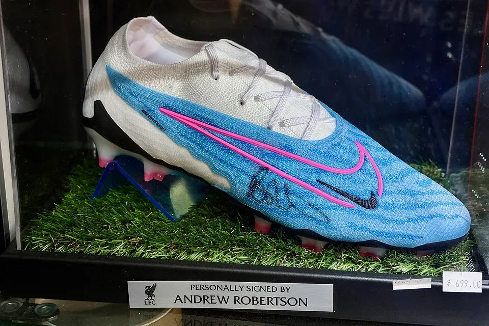 Andy Robertson