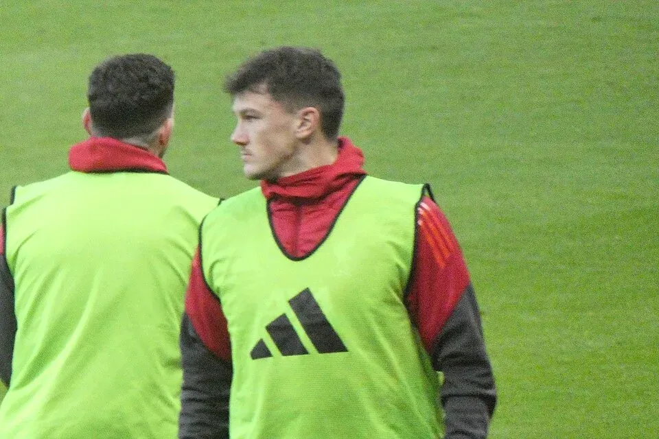 Andy Robertson
