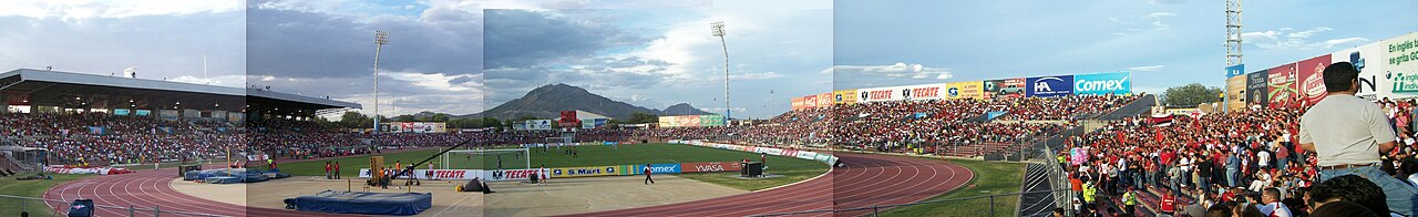 贝尼托·华雷斯奥林匹克体育场 Estadio Olímpico Benito Juárez
